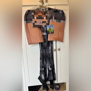 Minecraft Steve in Netherite Armor costume